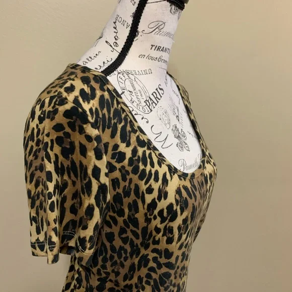 Chaps Leopard Animal Print Short Sleeve Large Top - Picture 5 of 11